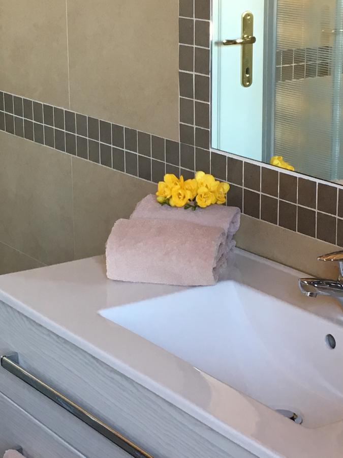 Hotel Margherita Meuble Σιρμιόνε Εξωτερικό φωτογραφία
