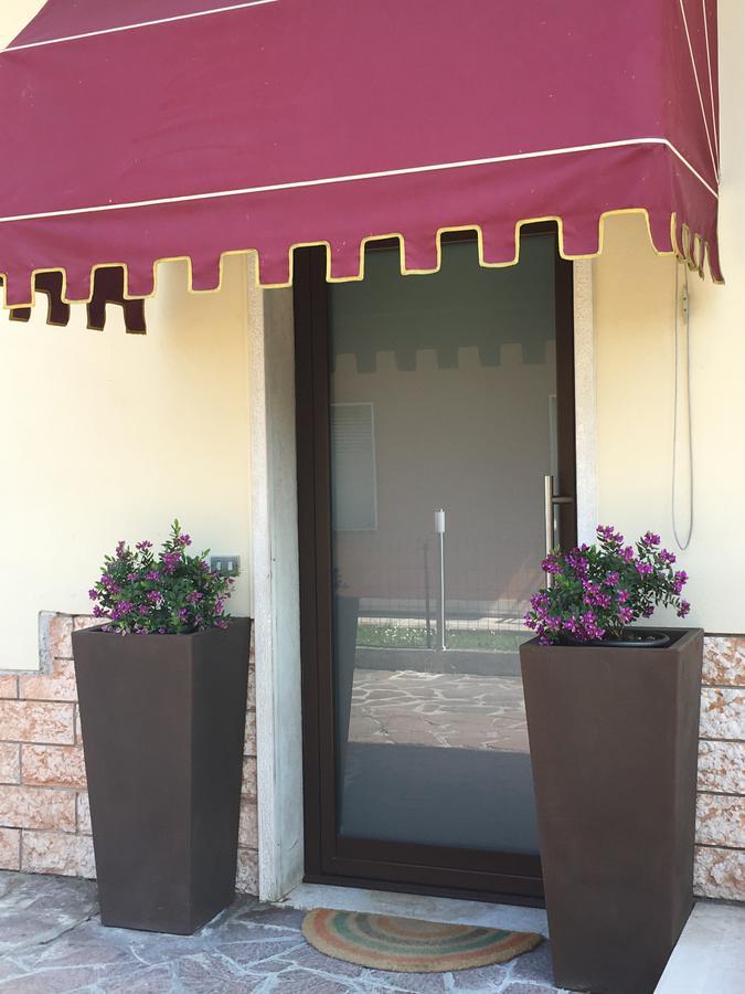 Hotel Margherita Meuble Σιρμιόνε Εξωτερικό φωτογραφία